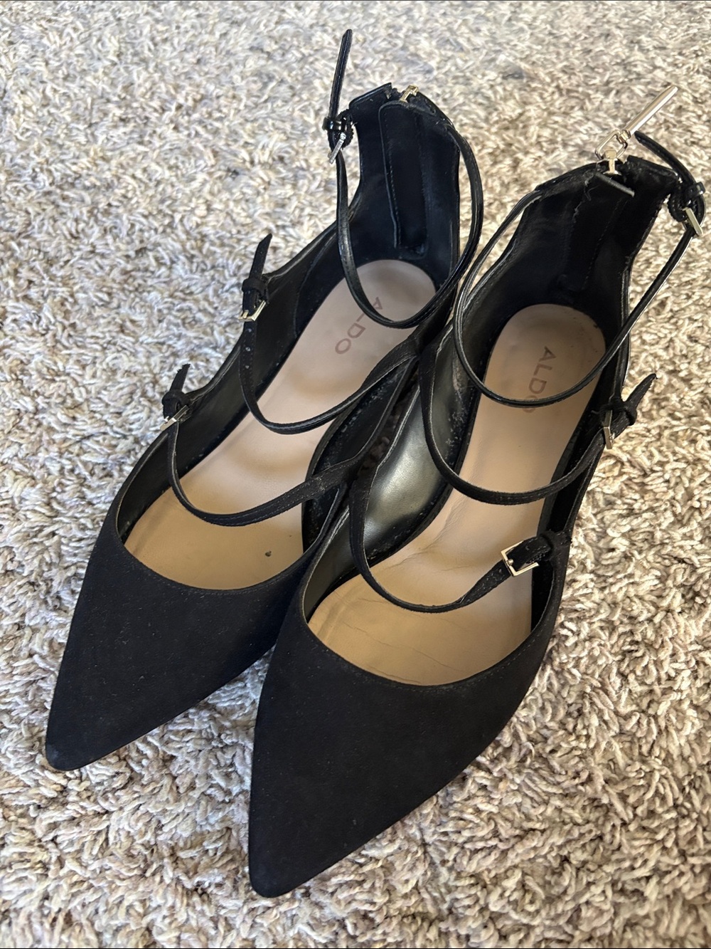 $10 💕 Aldo Black Pointed-Toe Triple-Strap Flats